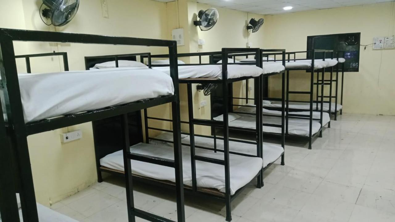 Saikrupa Dormitory Thane Luaran gambar